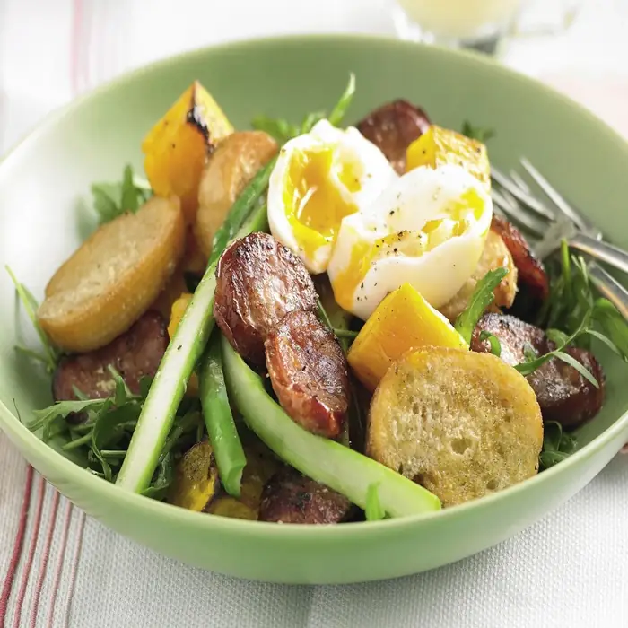 The Salad That Has No Interest in Being a Regular Salad