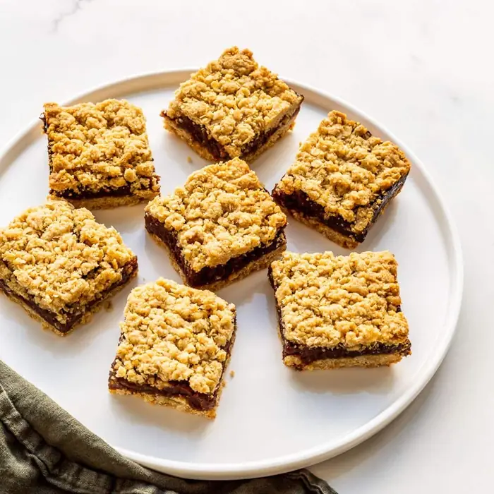 The Squares That Launched a Thousand Snack Breaks: Canada's Sticky Date Revelation