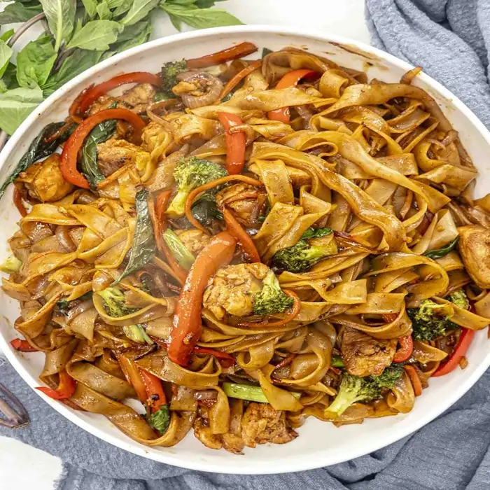 Noodles So Wild They Named Them After a Bar Crawl: Thailand's Midnight Stir-Fry