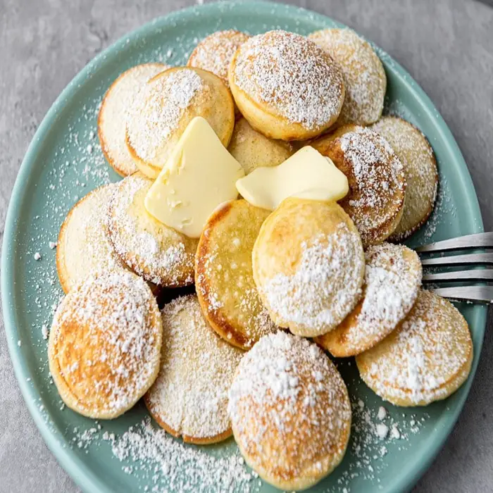 Tiny Pancakes, Giant Happiness: The Dutch Breakfast That Broke My Brain