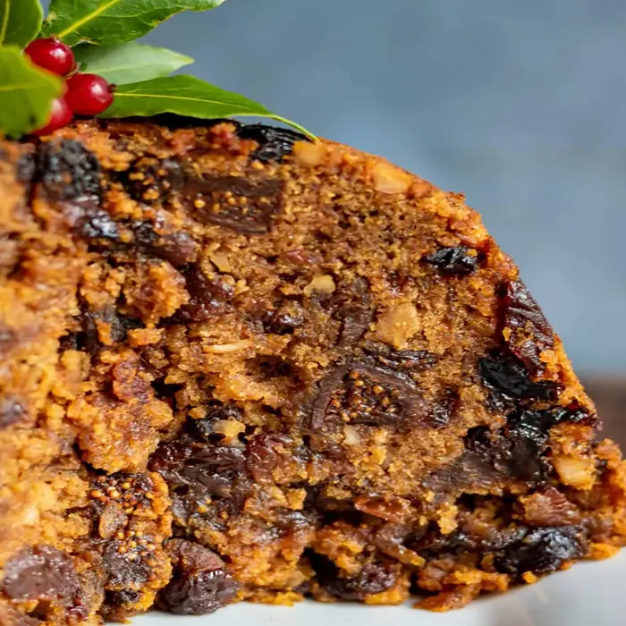 Canada's Boiled Pudding: The Dessert That Sounds Suspicious But Tastes Like a Hug
